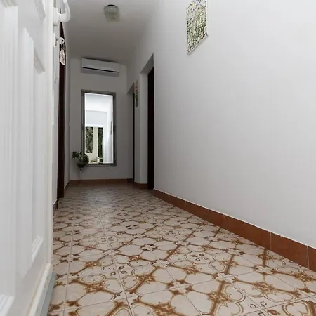 Petra Apartment