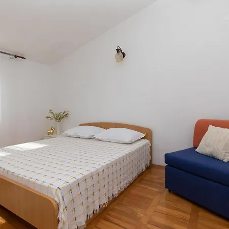 Apartament Petra *