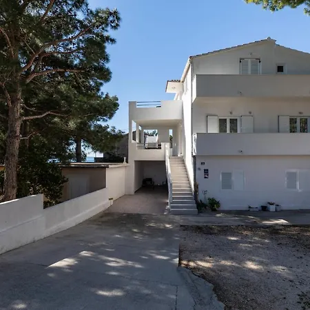 Petra Apartament *